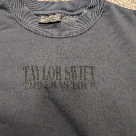 Taylor Swift Tops - Taylor Swift